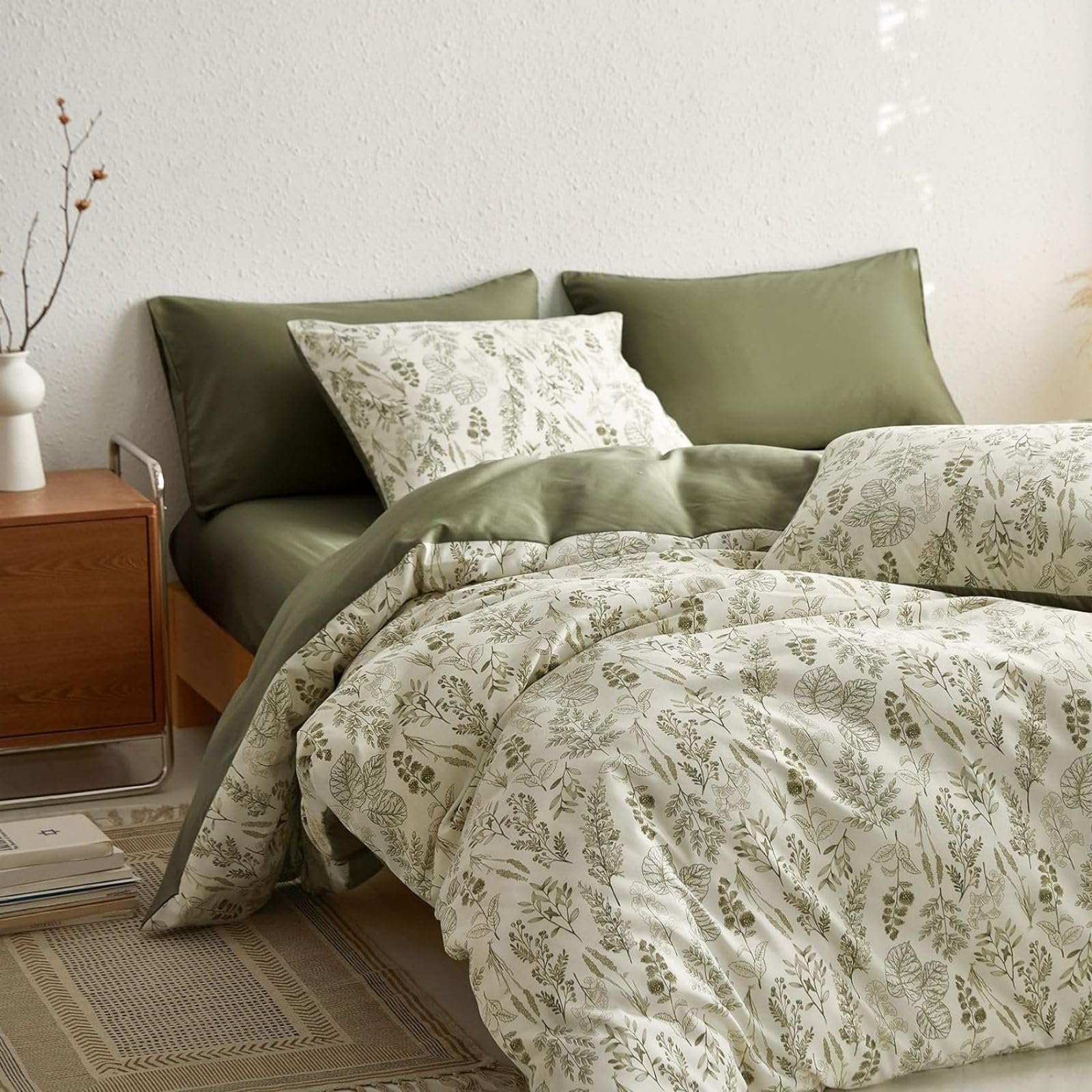 Tospass Blumen Bettwäsche 200x200 cm Olivgrün Weiß Blätter Pflanzen Muster Bettwäsche Set Floral Bettbezug Mikrofaser Wende Bettwäsche 1 Deckenbezug mit Reißverschluss 2 Kissenbezug 80x80 cm - Image 2