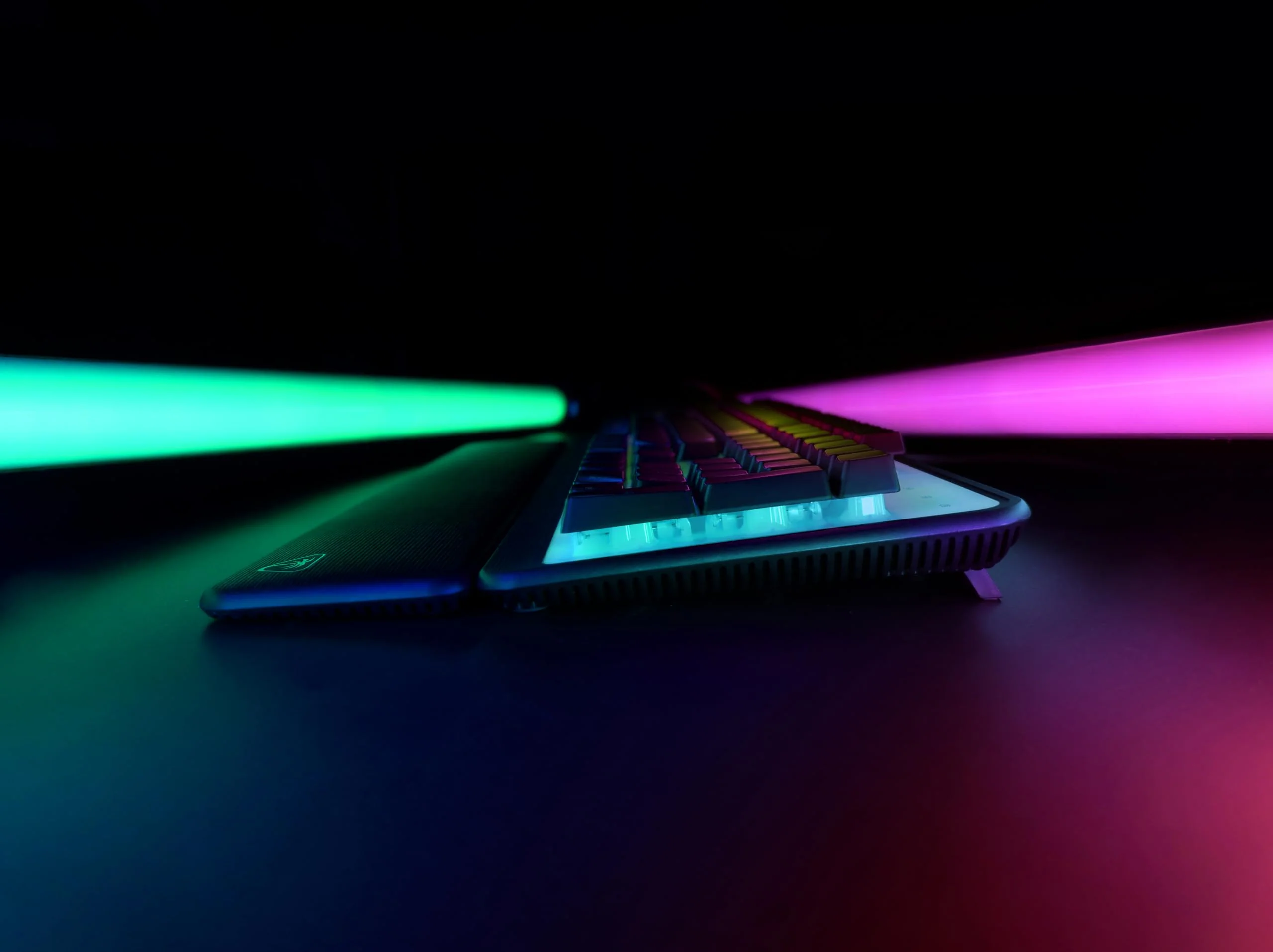 Turtle Beach Magma - Membrane RGB Gaming Keyboard mit Membrantasten, Advanced Anti-Ghosting, Easy-Shift Technologie, RGB-Beleuchtung, abnehmbare Handballenauflage - Image 11