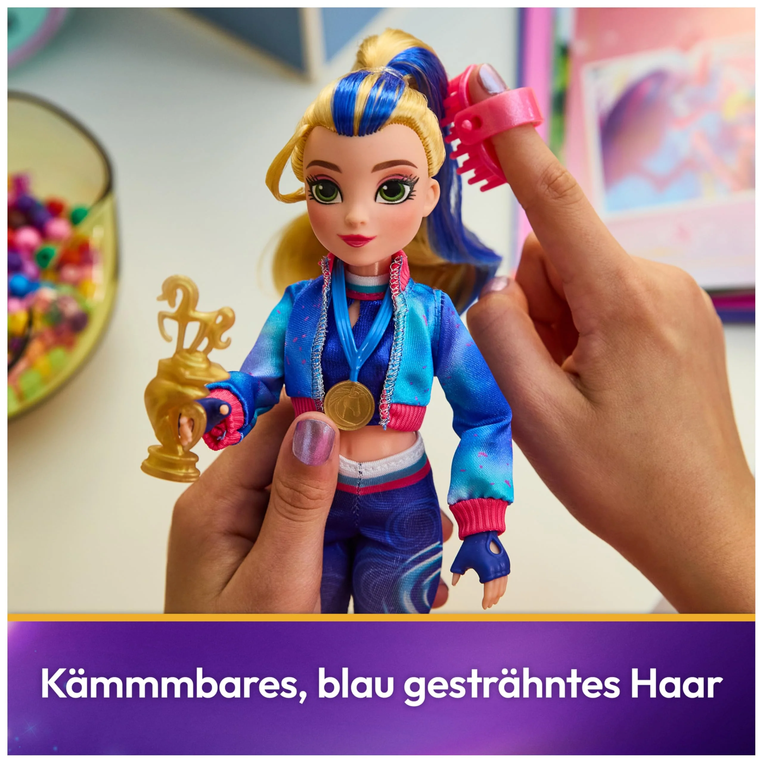 Unicorn Academy Ankleidepuppe Isabel - die Originalpuppe zur beliebten Netflix-Serie, 24 cm groß, mit echtem Haar, abnehmbarer Kleidung und Accessoires, für Kinder ab 4 Jahren - Image 8