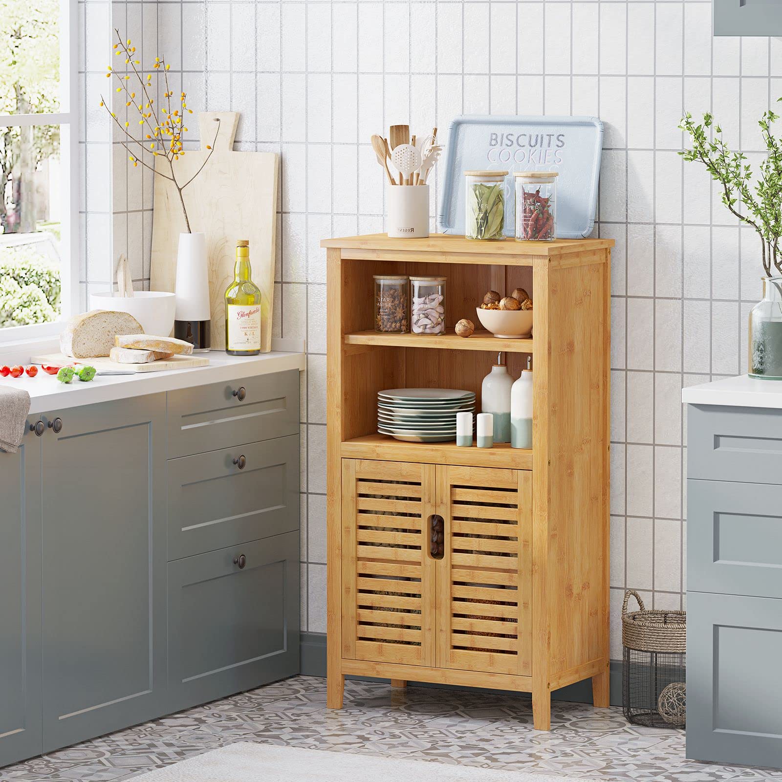 VIAGDO Badezimmerschrank Bambus, Badschrank mit 2 offenen Fächern und 2 Lamellentüren, Küchenschrank, multifunktional Schrank für Badezimmer, Wohnzimmer, Küche, Flur, 50 x 92,3 x 29 cm (B x H x T) - Image 3