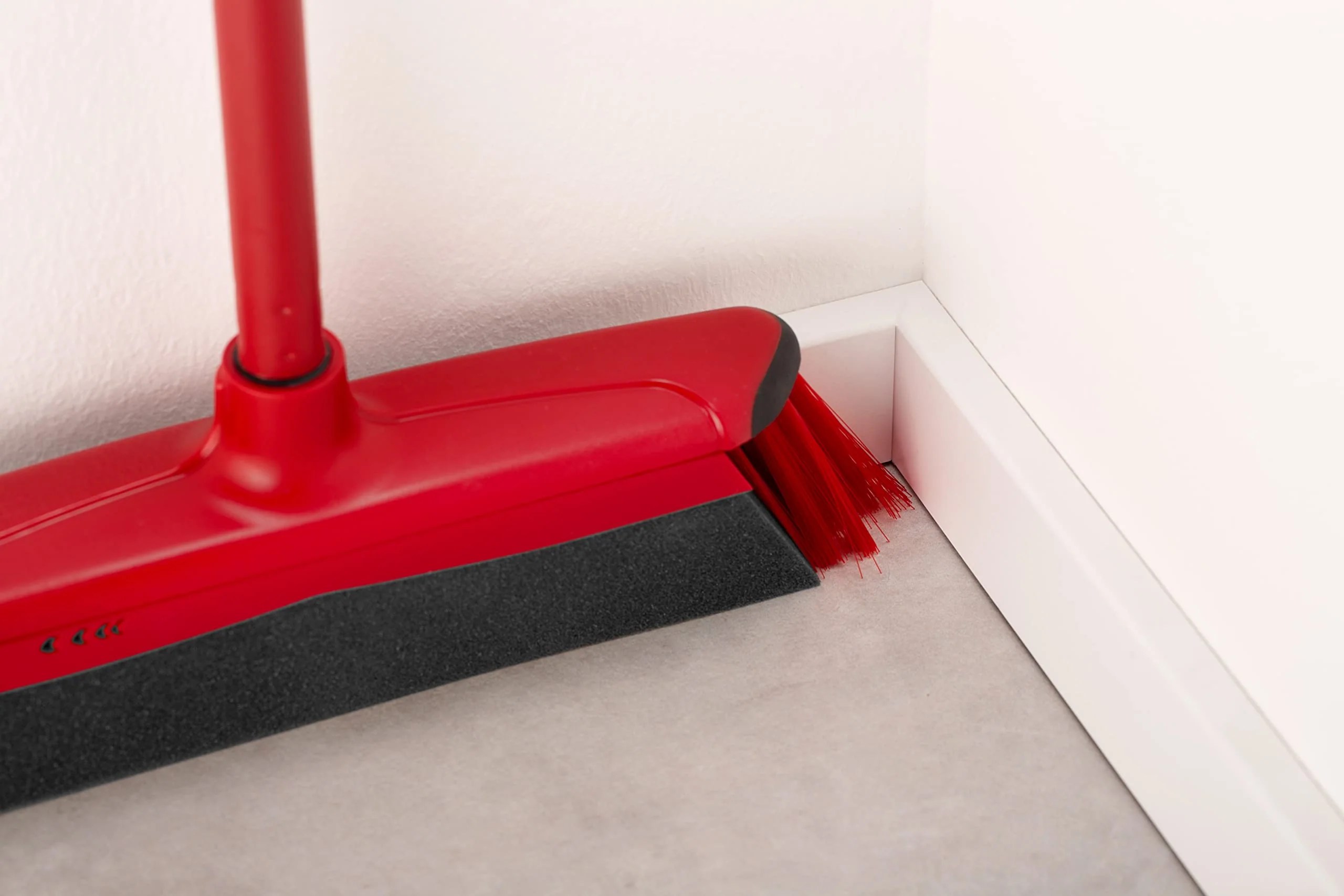 Vileda DuActiva Besen mit 3-TLG Stiel und 2in1 Kehrset, wirbelt Staub Nicht auf, Handfeger & Kehrschaufel, Besen mit Mikroschaum, Eco-Verpackung, mittel - Image 11