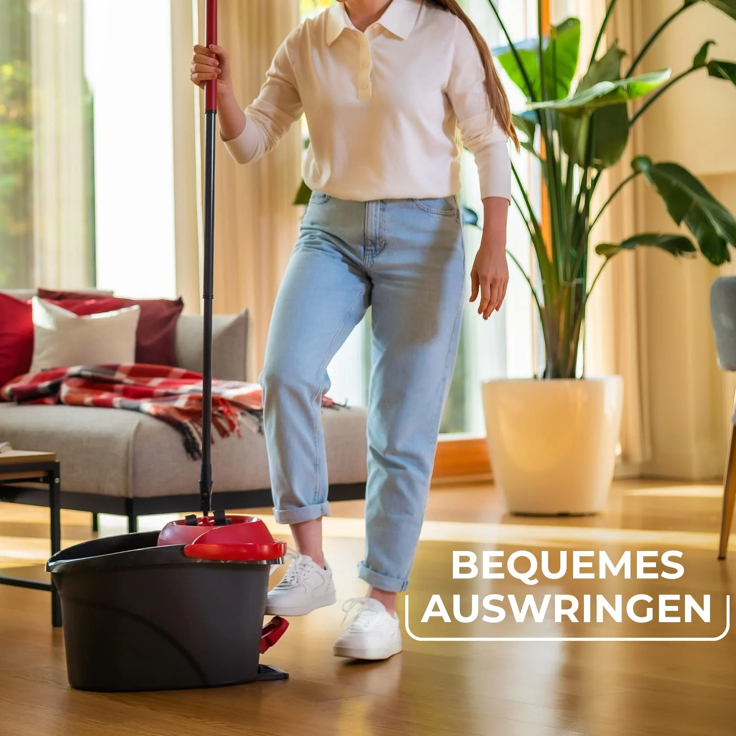 Vileda Ultramax Turbo 2in1 Bodenwischer Komplett Set, Wischmopp mit Teleskopstiel, Mikrofaserbezug und Eimer mit Powerschleuder, für alle Hartböden, Stiellänge 75-130cm, Eco-Verpackung - Image 3