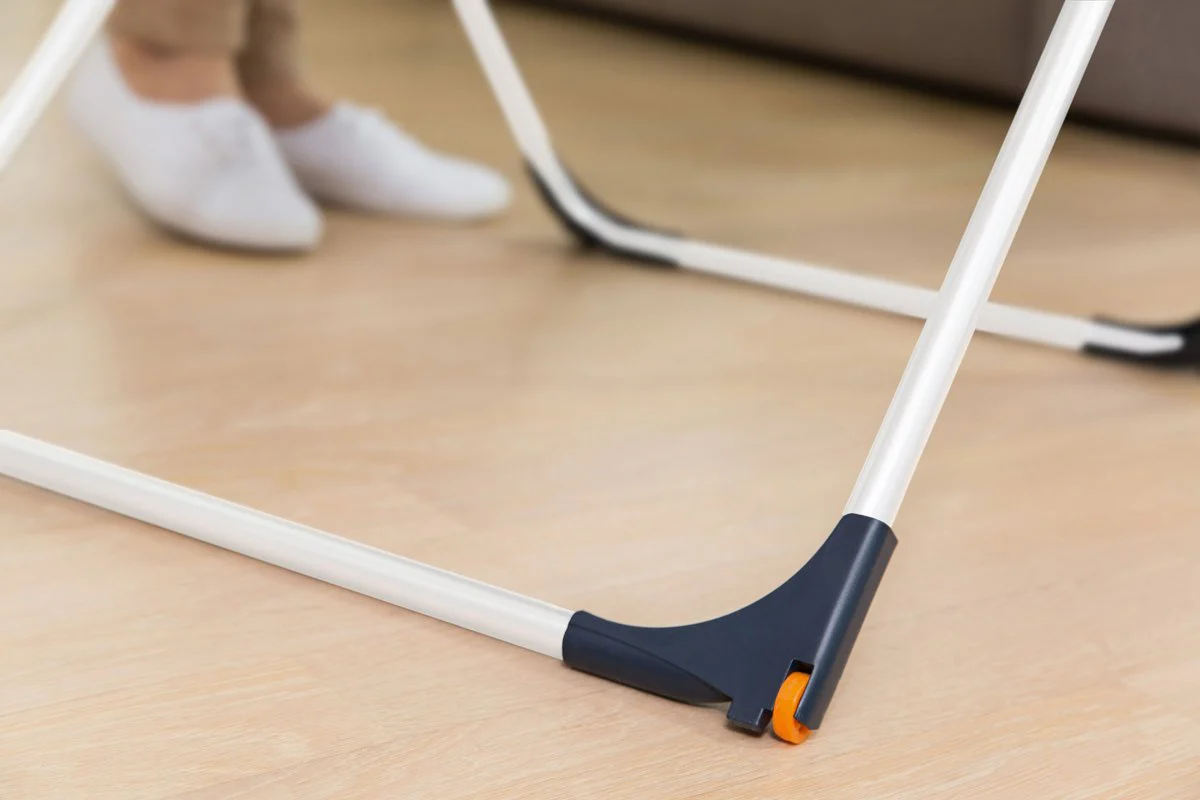 Vileda Universal Wäscheständer aus Stahl, 18 m Trockenleinenlänge, mit Rollen - Image 5