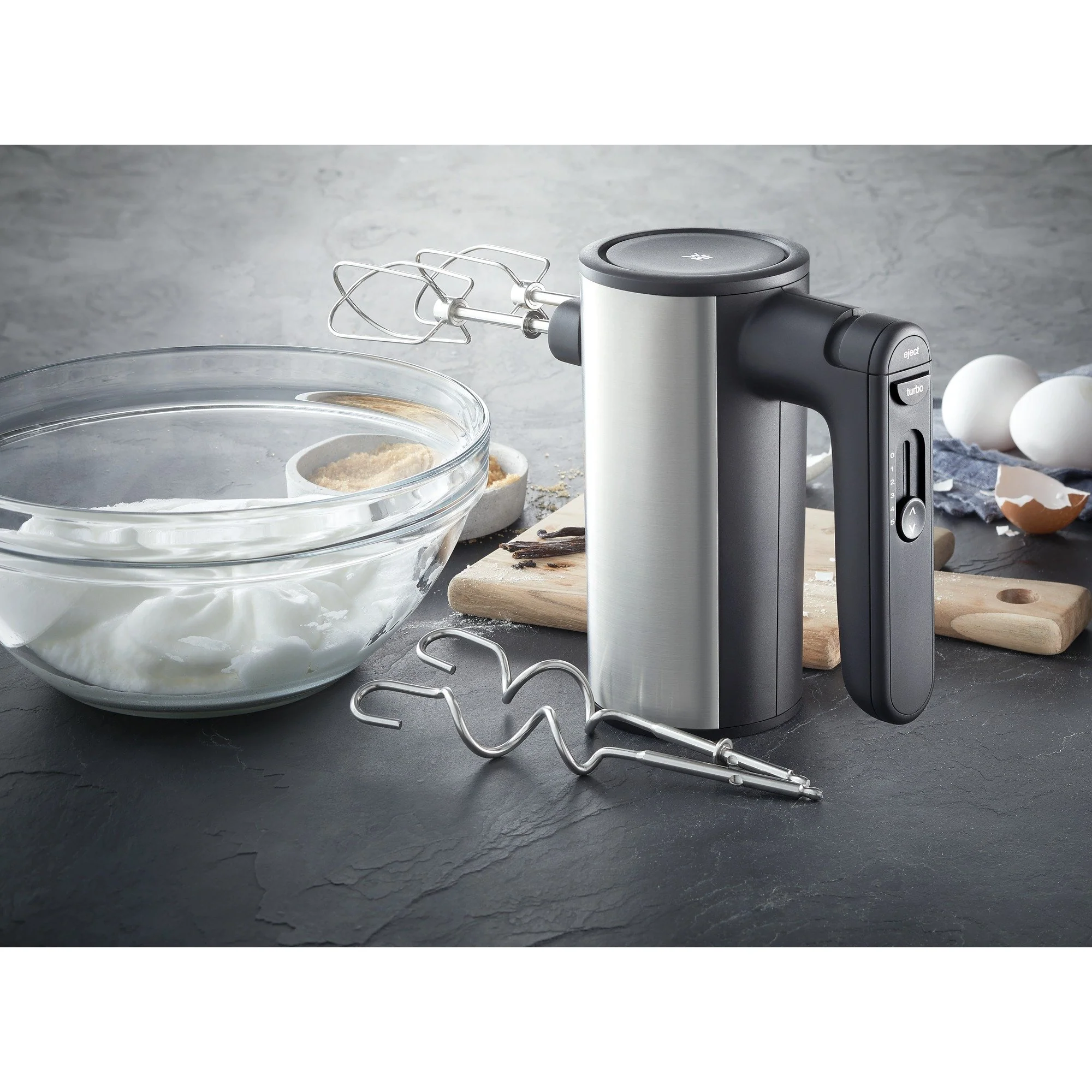 WMF Kult X Edition Handrührer, Handrührgerät, Quirl mit 5 Geschwindigkeitsstufen, Turbofunktion, Handmixer 400 W, Cromargan matt, schwarz - Image 8